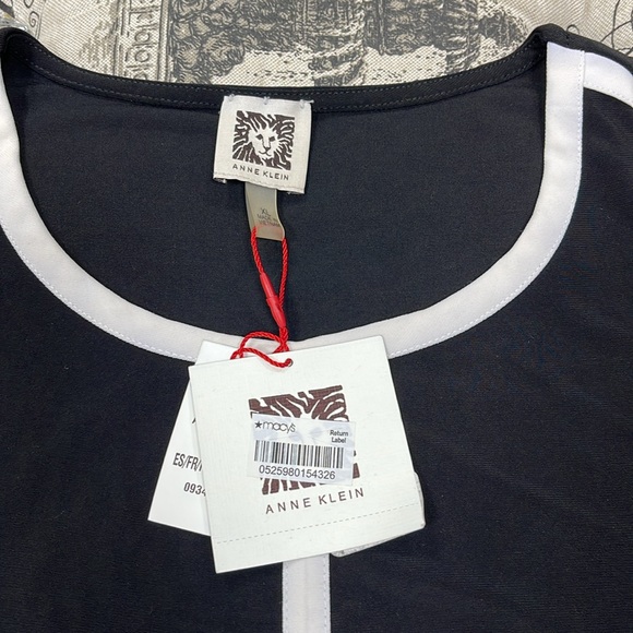 Anne Klein Women's Crewneck Contrast Trim Top - Picture 4 of 7